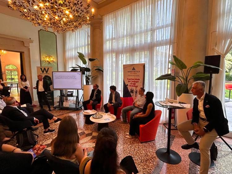 L’assemblea di Manageritalia Emilia-Romagna - (foto ufficio stampa)