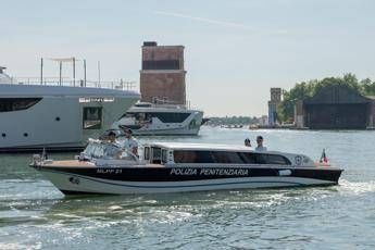 Nuovo motoscafo lagunare per la polizia penitenziaria del carcere di Venezia