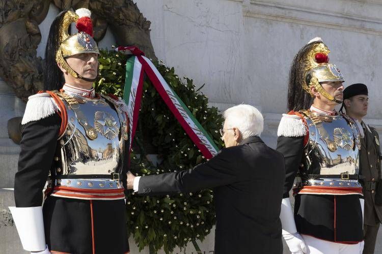 Mattarella celebra il 2 giugno - (Quirinale)