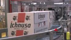 Ichnusa rinnova il suo impegno per l'ambiente con la campagna 'Se deve finire così, non beveteci nemmeno'