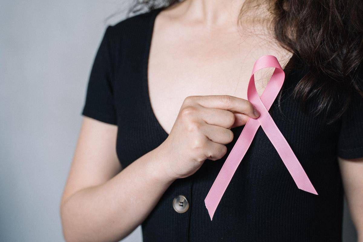 https://www.adnkronos.com/resources/02a6-20c7e75926b6-01cf3d500783-1000/format/huge/salute_prevenzione_donna_tumore_menopausa_canva.jpeg
