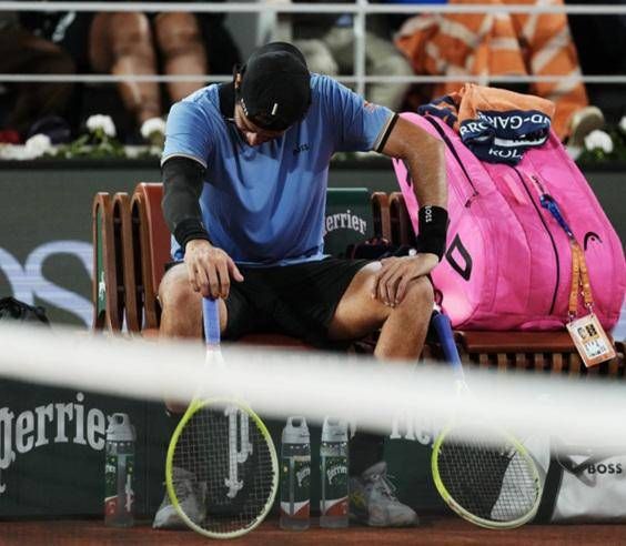Roland Garros, Berrettini: "Un altro ritiro, sono stanco"