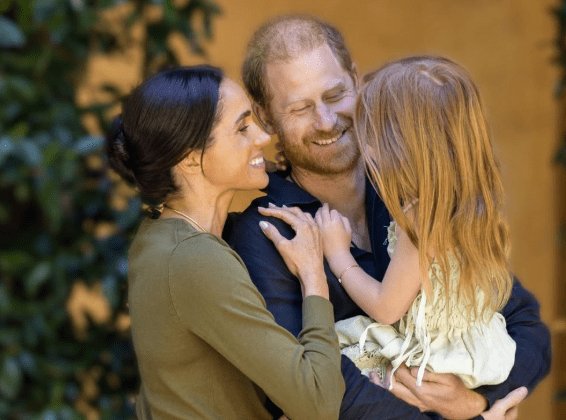 Lilibet compie 5 anni, la principessa americana cresciuta lontano dalla famiglia reale