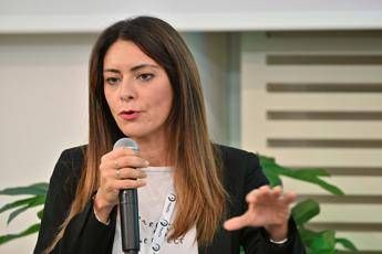 Pina Picierno verso Renew Europe: Sieper esulta, S&D in allarme?