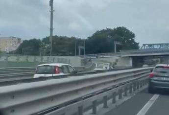 L'auto contromano