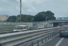 L'auto contromano