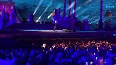 Gianni Morandi canta 'Caruso', omaggio a Dalla all'Arena di Verona - Video