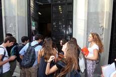 Studenti alla maturità - FOTOGRAMMA