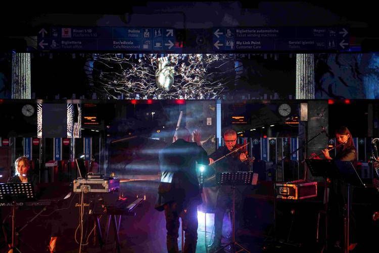 Milano, per gli 800 anni del Cantico delle Creature, concerto gratuito nell'atrio della stazione Cadorna