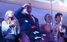 Trump durante l'inno alla finale NBA - Afp