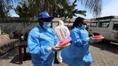 Operatori sanitari a Goma, nella Repubblica Democratica del Congo  - Fotogramma/Ipa