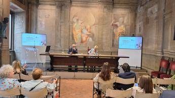Cancro al seno, studio: "Una donna colpita su 3 è 