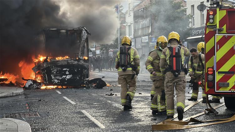 Proteste anti-migranti a Belfast - Fotogramma Ipa