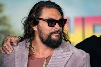 Jason Momoa fa dietrofront, lascia la produzione di 'Heeldrivers': cosa è successo