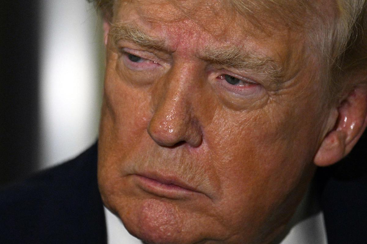 https://www.adnkronos.com/resources/02a6-20d7becb6258-d7f9eecb8932-1000/format/huge/trump_broncio_pp_afp.jpeg