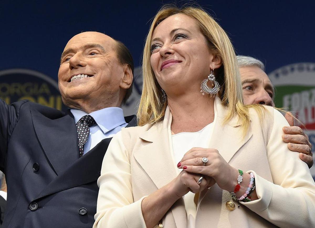 https://www.adnkronos.com/resources/02a6-20d97a18727c-047103fc780b-1000/format/huge/meloni_berlusconi_fg_20221016202737_1-0-3141602262.jpeg