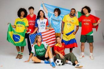 Hard Rock Cafe Firenze, Roma e Venezia celebrano i Mondiali di calcio con la campagna globale “All Teams. One Place.”