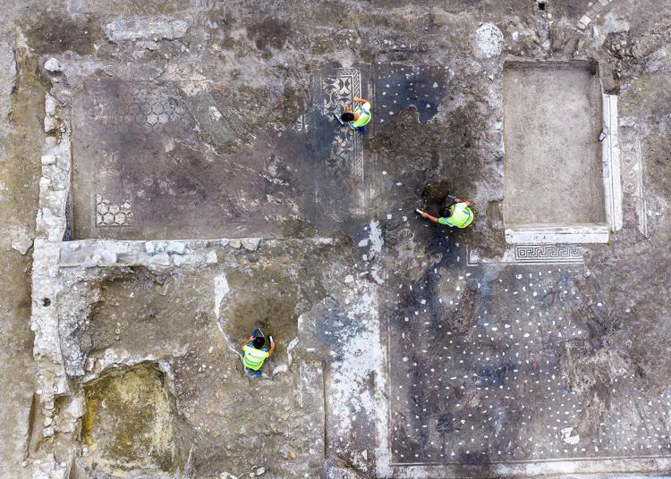 (Lo scavo visto dal drone - Ufficio stampa Soprintendenza)