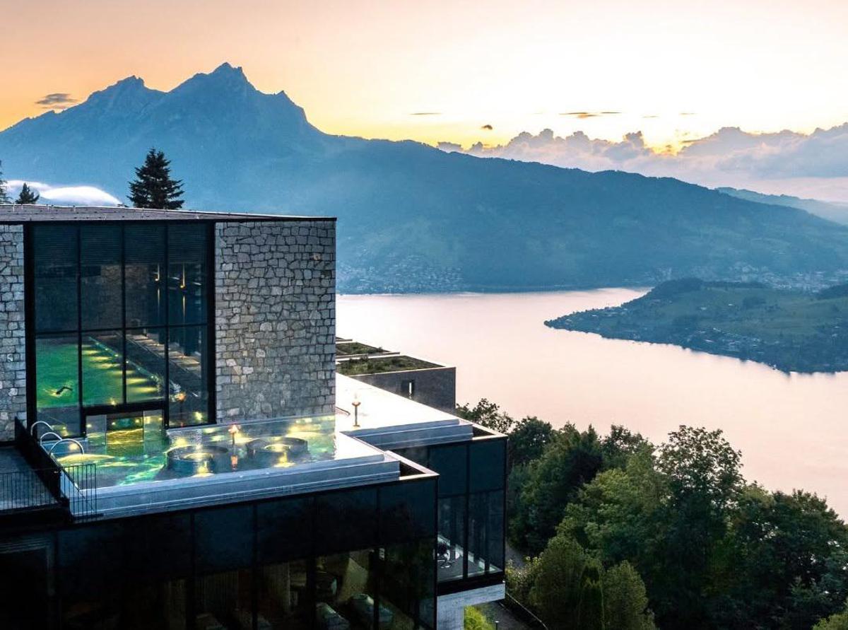 https://www.adnkronos.com/resources/02a6-20e2a0f35870-84a740630bb2-1000/format/huge/burgenstock_resort_fb.jpeg