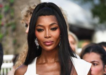 Naomi Campbell accusa l'ex legale, "frode e inganno" dietro lo scandalo della sua charity