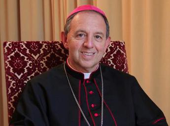 Monsignor Antonio Suetta, vescovo di Ventimiglia - Sanremo - Foto dal sito della diocesi