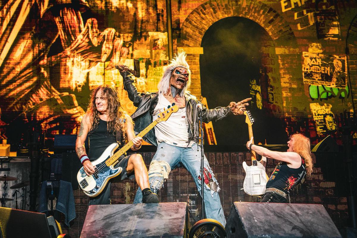 https://www.adnkronos.com/resources/02a6-20e4921f3856-c8bfe0ea5e69-1000/format/huge/iron_maiden.jpeg