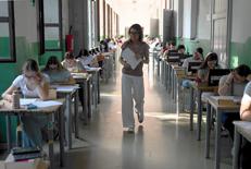Studenti alle prese con la Maturità - Fotogramma Ipa