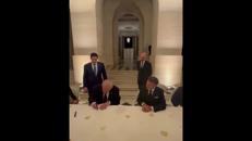 Trump firma l'accordo Usa-Iran: 