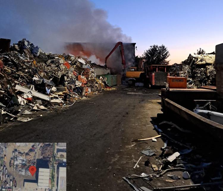 L'incendio - (Foto protezione civile Toscana)