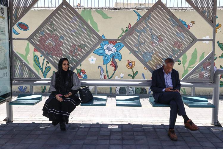 Gente a Teheran - (Afp)
