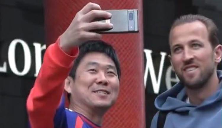 Il selfie di Moriyasu con Kane - X