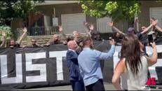 All'Assemblea Figc la protesta dei tifosi: 