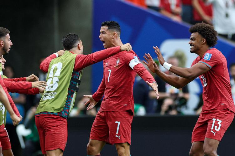 Cristiano Ronaldo esulta dopo il primo gol - IPA
