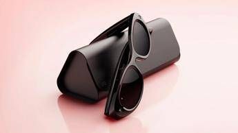 Meta lancia i nuovi occhiali smart con il tocco di Kylie Jenner