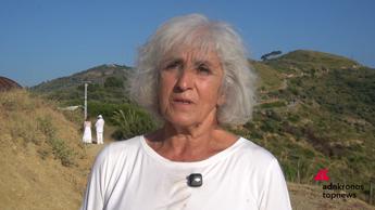 L'attrice Patrizia D'Antona al Rito della Luce a Fiumara d'Arte: 