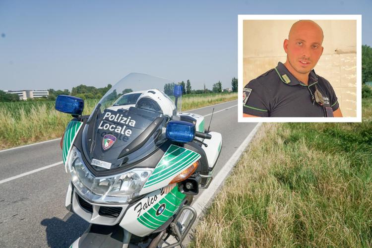 Il luogo dove è morto l'agente Francesco Imprezzabile - Fotogramma /Ipa
