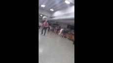 Terremoto in Venezuela, paura in aeroporto: la scossa e la fuga - Video