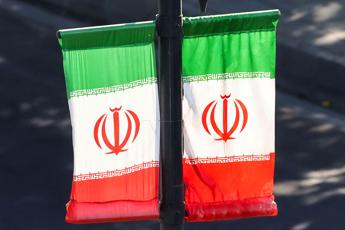 Bandiere iraniane - (Afp)