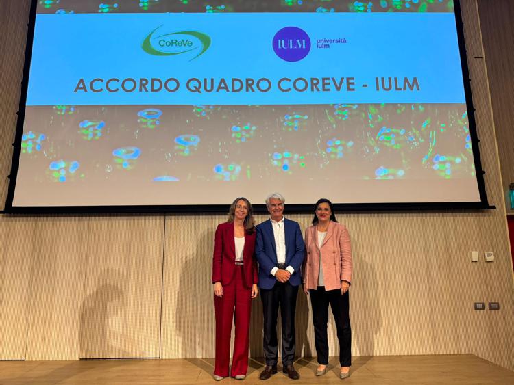 Accordo Coreve-Università Iulm per promuovere cultura riciclo - (foto Ufficio stampa)