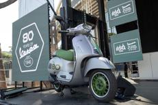 Roma festeggia gli 80 anni della Vespa, maxi-raduno ed edizione speciale limitata