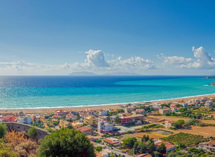 Al mare e al lago in aumento i prezzi delle case