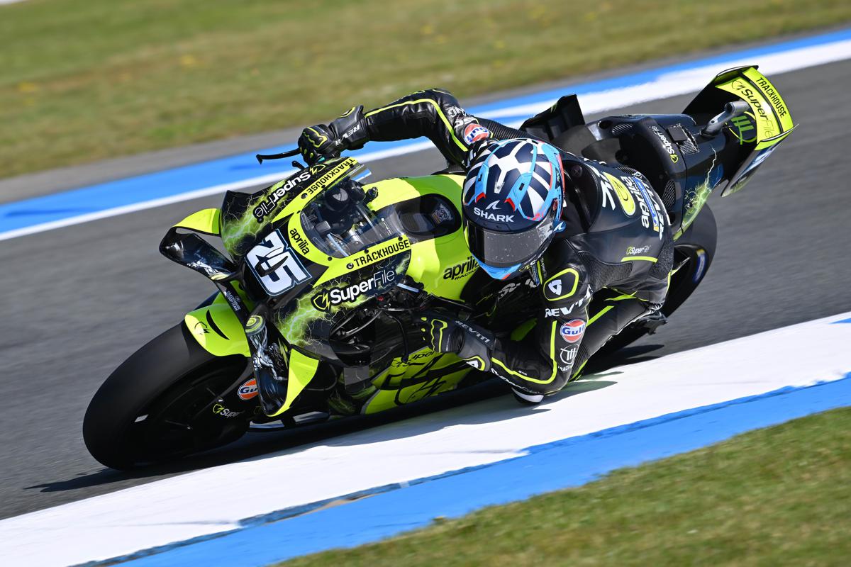 MotoGP, Sprint ad Assen: doppietta Trackhouse con Raul Fernandez e Ogura