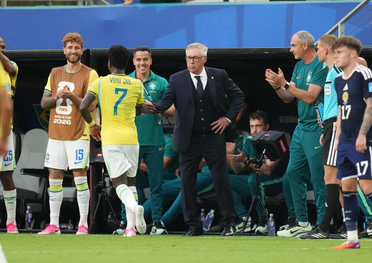 Vinicius e Ancelotti - IPA