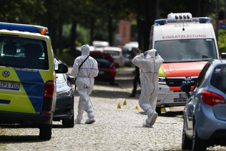 Polizia sul luogo della sparatoria in Germania - Afp