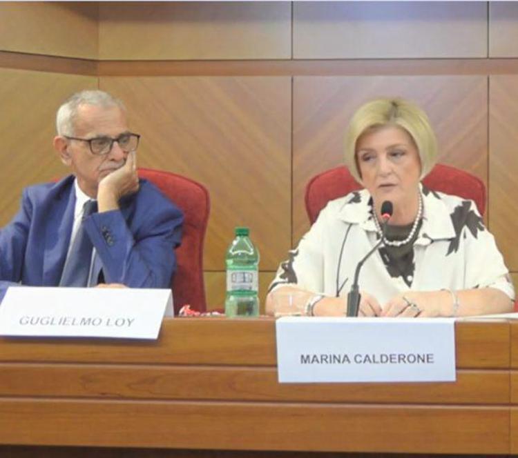Il presidente del Civ, Guglielmo Loy e la ministra del Lavoro Marina Calderone durante la presentazione