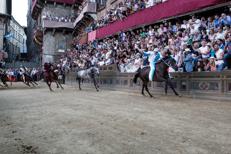 Il Palio di Siena - (FOTOGRAMMA) - (FOTOGRAMMA)