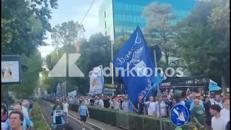 Lazio, migliaia di tifosi al corteo contro Lotito tra cori e bandiere - Video