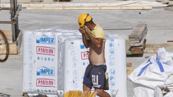 Caldo, operai lavorano a 38 gradi a Mantova: 