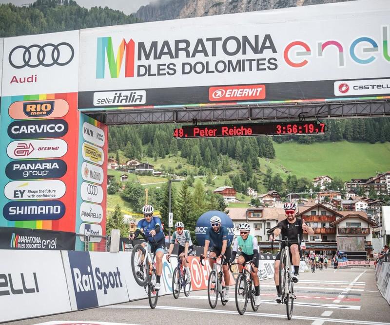 Maratona dles Dolomites Enel, Dolomites'in zirvelerinde spor ve sürdürülebilirlik bir arada pedal çeviriyor