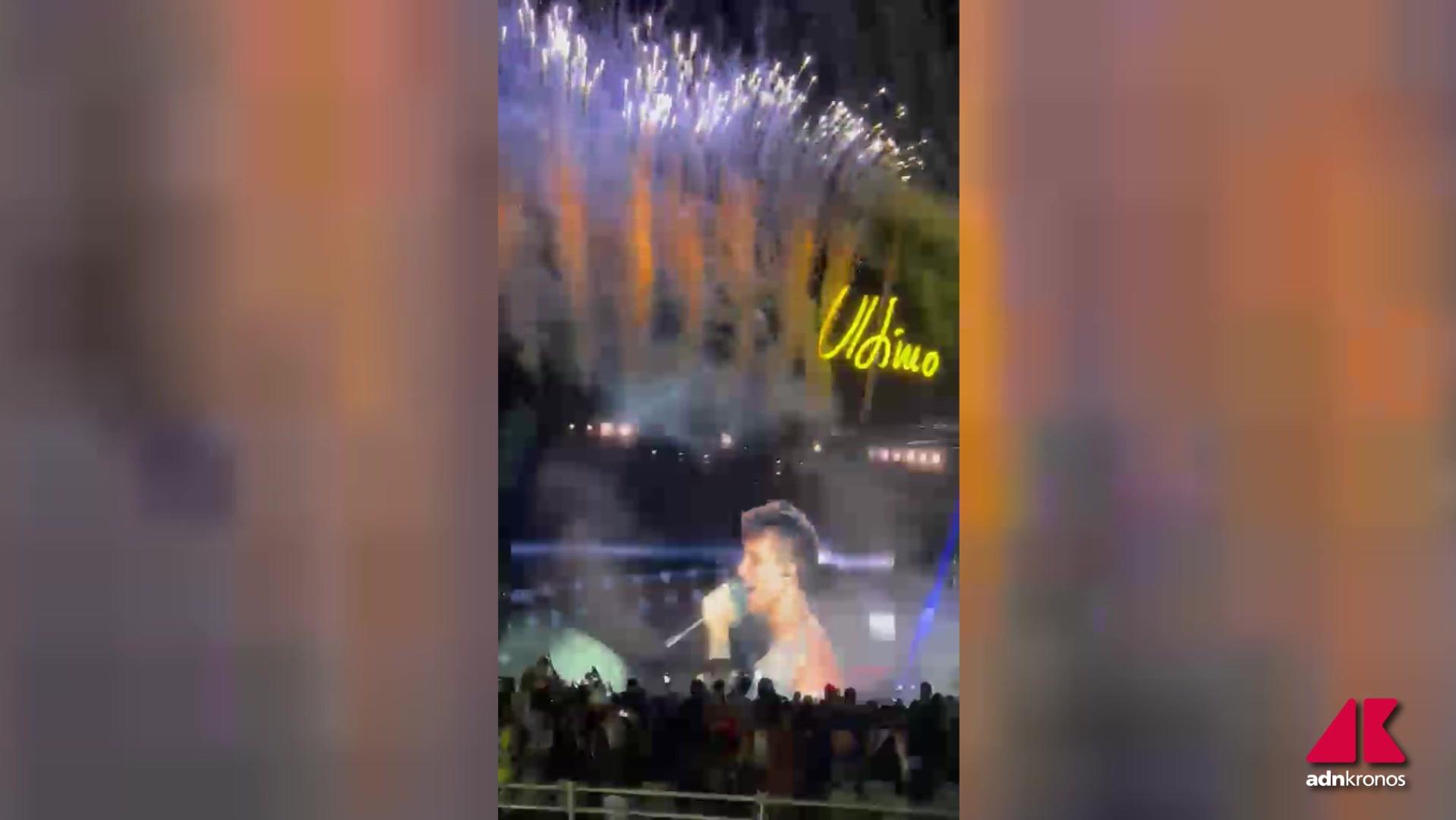 Ultimo, si chiude il concerto-evento: "Siamo nella storia"